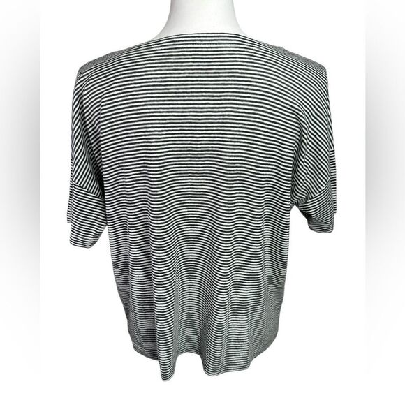 EILEEN FISHER 100% ORGANIC LINEN SHORT SLEEVE STRIPED T- SHIRT TOP Petite Small - Picture 5 of 10